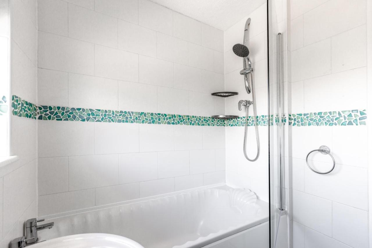 Curlew - 3 Bedrooms Wi-Fi, Parking, Contractors Thornton  Екстер'єр фото