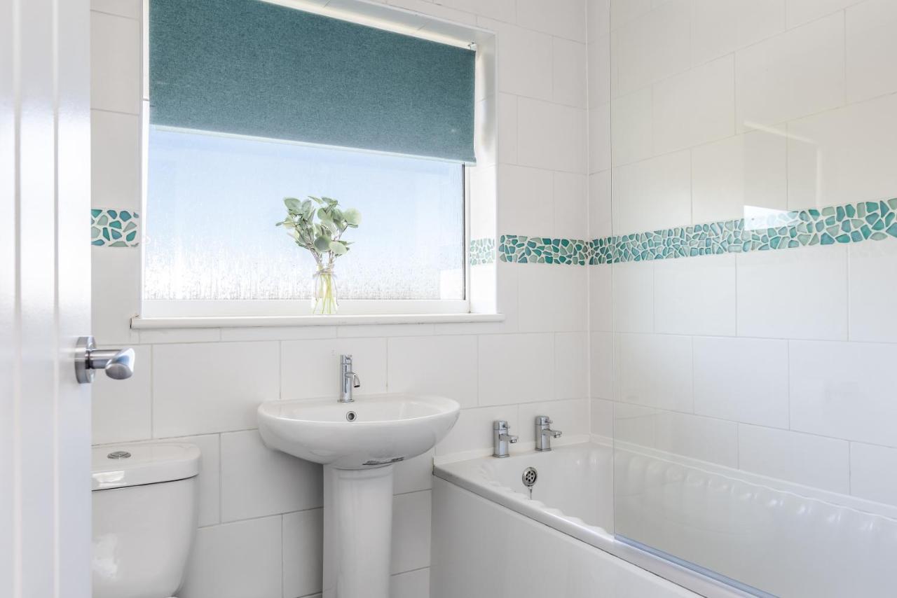 Curlew - 3 Bedrooms Wi-Fi, Parking, Contractors Thornton  Екстер'єр фото