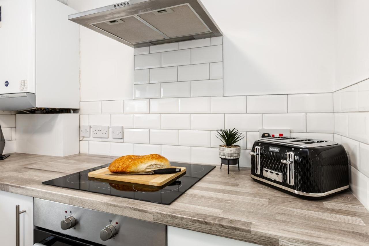 Curlew - 3 Bedrooms Wi-Fi, Parking, Contractors Thornton  Екстер'єр фото